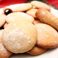 Воздушное миндальное печенье