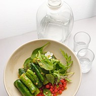 Яснополянские огурчики по-старотульски с имбирем и квашеной смородиной