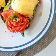 Яйца Бенедикт с семгой