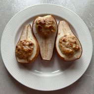 Запеченная груша с рикоттой