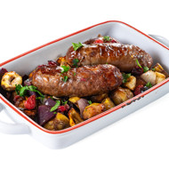 Запеченные колбаски с каштанами и сельдереем