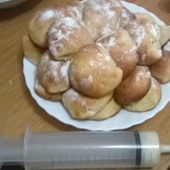 Заварные пирожные со сливочным кремом