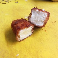 Жаренный в панировке адыгейский сыр