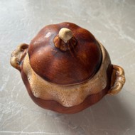 Жаркое в горшочках с кроликом