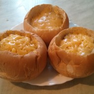 Жульен с курицей в булочках