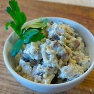 Жюльен с курицей на сковороде