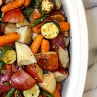 Зпеченные картофель, морковь и цуккини