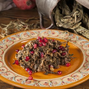 Авелук с орехами