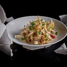 Баклажаны с виноградом и сыром фета