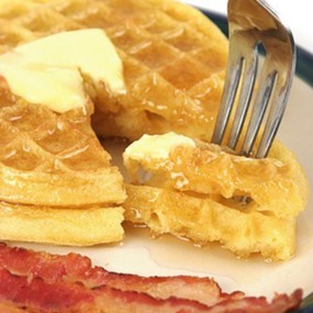 Бельгийские вафли с беконом