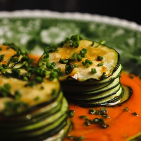 Цукини, редис, ромеско