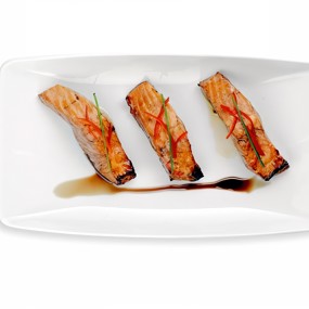 Филе лосося в маринаде с наршарабом