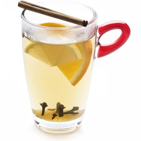 Глинтвейн с белым вином, ромом и изюмом