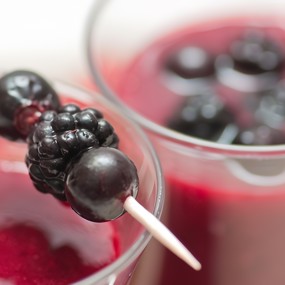 Кисель из сушеной черники или из сухих ягод шиповника