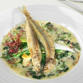 Корюшка с морскими водорослями