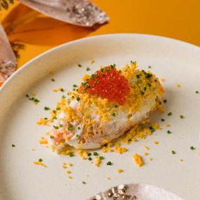 «Мимоза» с лососем горячего копчения