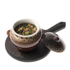 Мясо в горшочке