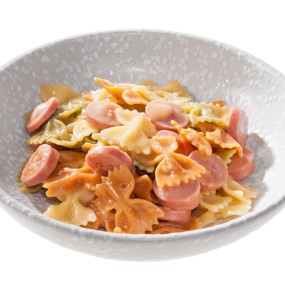 Паста а-ля карбонара с сосисками