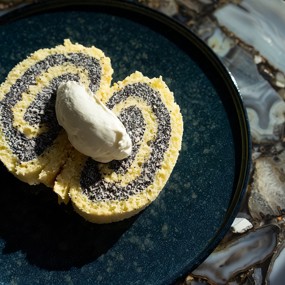 Рулет с маком и маскарпоне