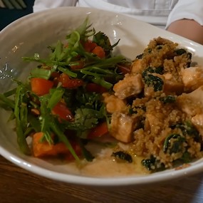 Севанская форель с булгуром и шпинатом