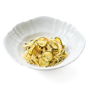 Спагетти с цукини по-нерански