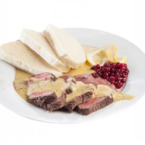 Вырезка со сливками и кнедликами