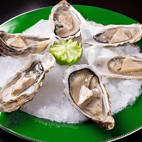 Устрицы с имбирем и лаймом