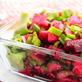 Винегрет с консервированным мясом