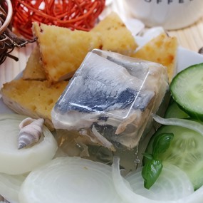 Заливное из карпа