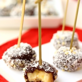 Замороженные бананы в шоколаде