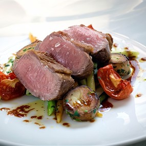 Запеченая баранина с айвой