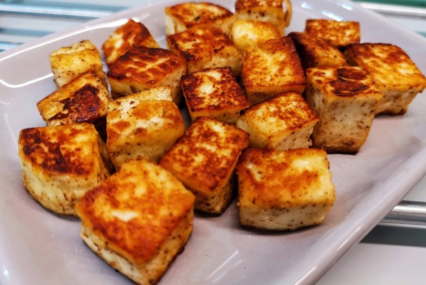 Адыгейский сыр на сковороде