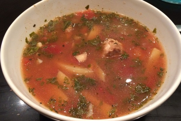 Алжирский рыбный суп с мятой