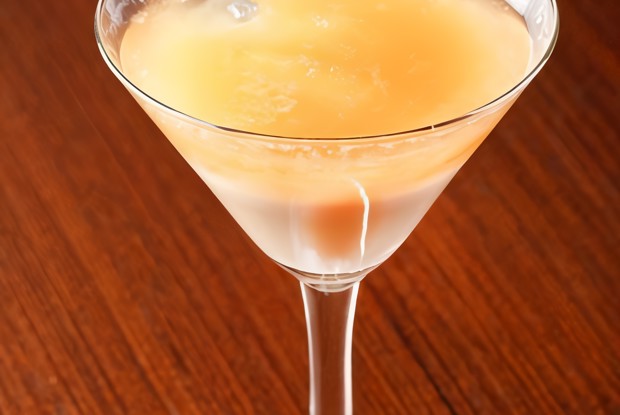 Ананасовый ликер