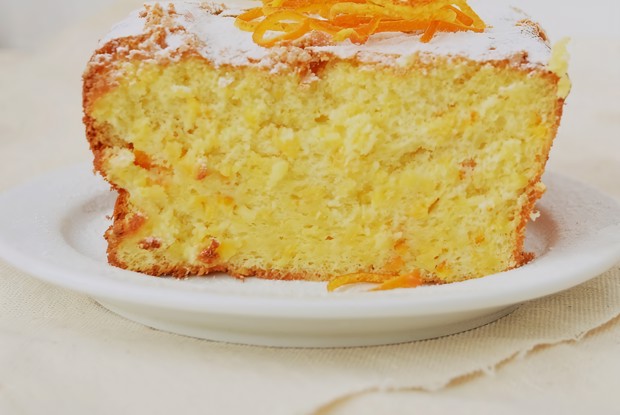 Апельсиновый кекс с изюмом