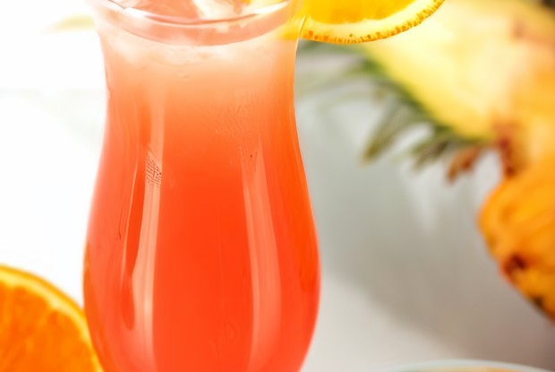 Апельсиново-клюквенный коктейль