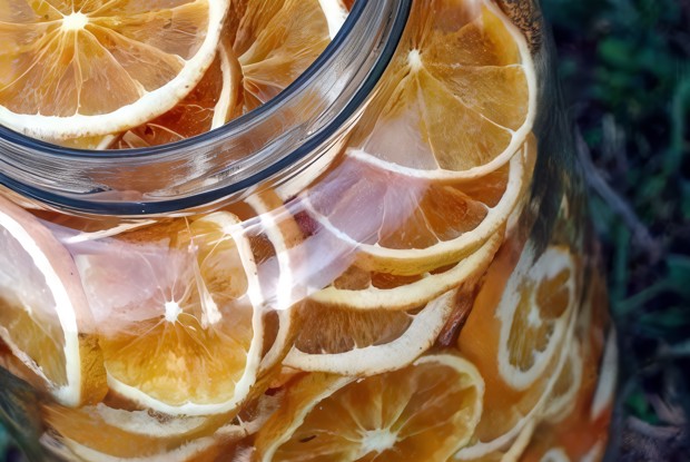 Апельсиновый чай со специями