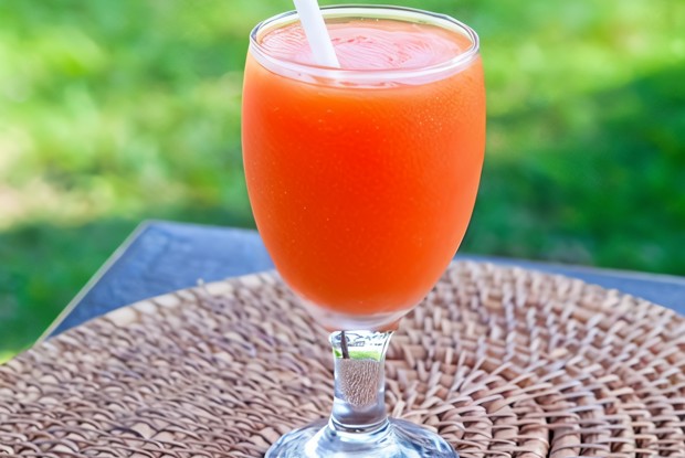 Арбузный сок с базиликом