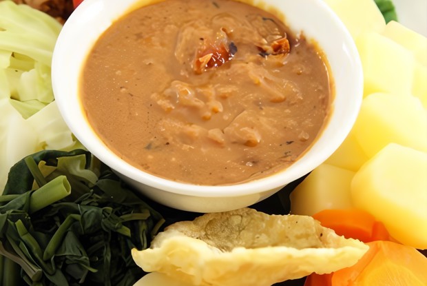 Ароматный тайский арахисовый соус