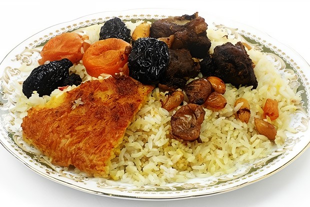 Азербайджанский плов с бараниной и каштанами