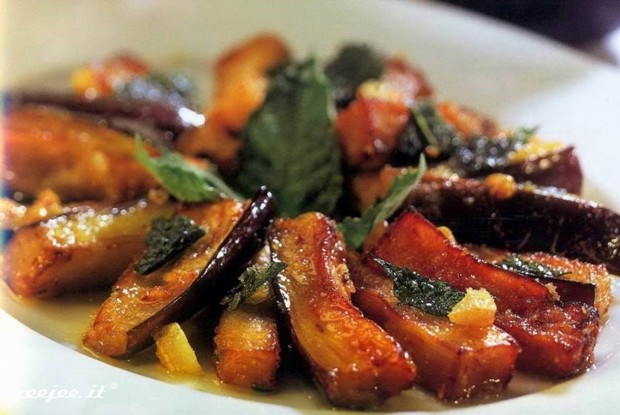 Баклажаны, маринованные с мятой