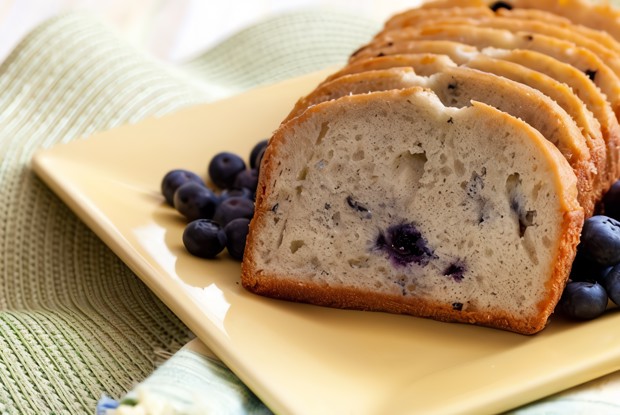 Бананово-черничный хлеб
