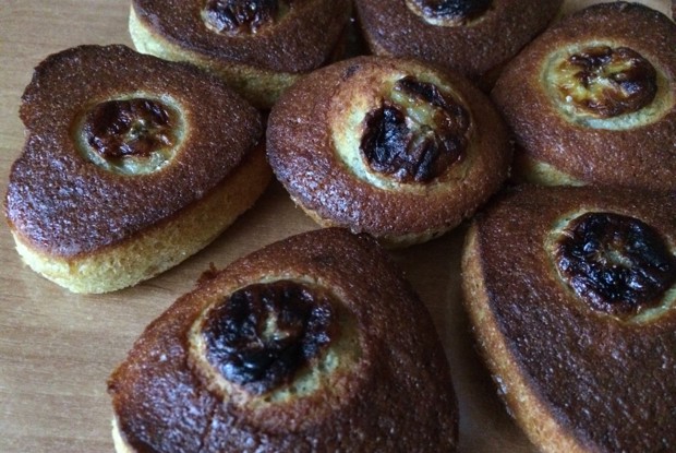 Банановые маффины.