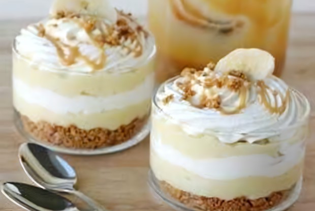 Банановый десерт с кремом