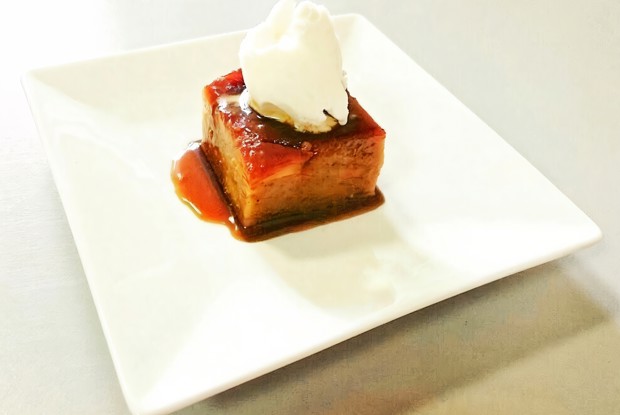 Банановый пирог-перевертыш с карамелью