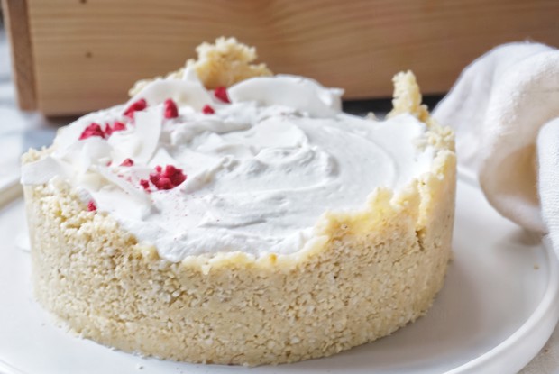 Банановый тарт с кокосом