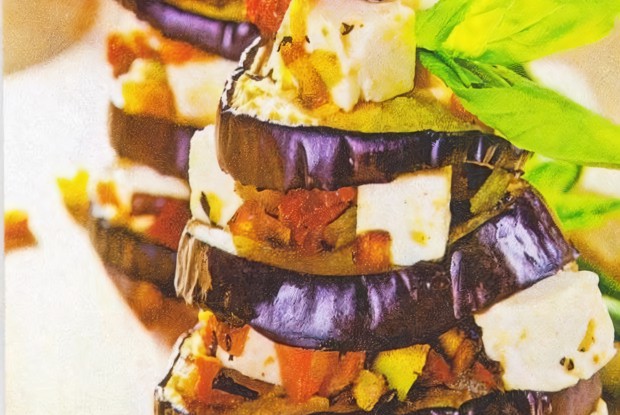 Башенки из баклажанов с брынзой