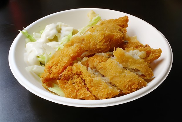 Белая рыба в кляре из овсяных хлопьев