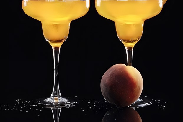 Беллини с персиками