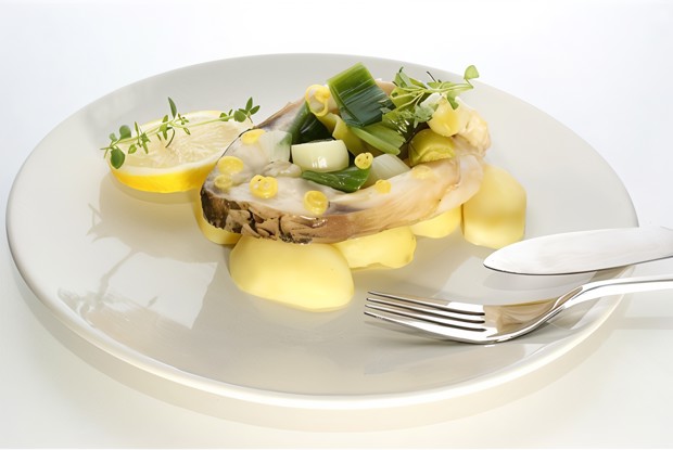 Белуга отварная